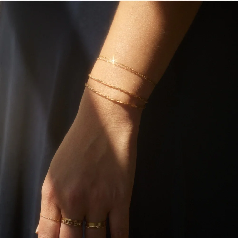 CATBIRD Lover's Bracelet
14k Solid Gold - Picture 2 of 11